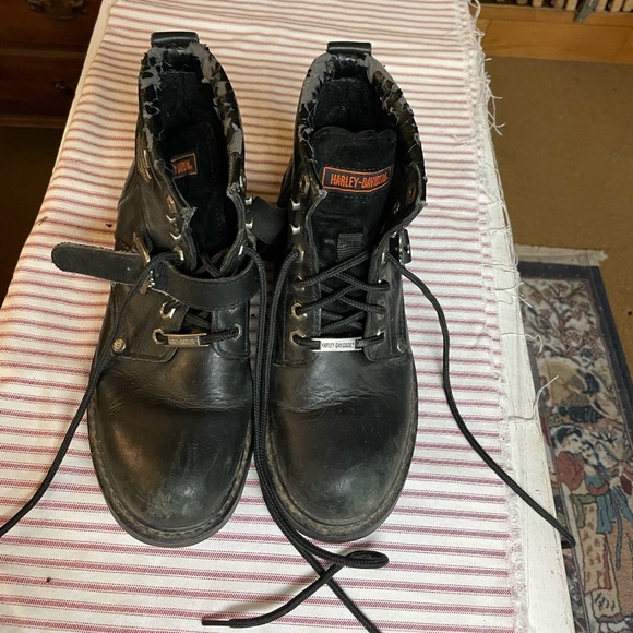 Harley Davidson women’s riding boots - Picture 2 of 3